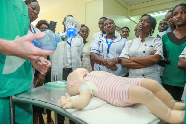 How Doctors Have 60 Seconds to Save a Newborn That Won't Breathe