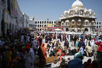 Pakistan Issues Over 2,800 Baisakhi Visas to Indian Sikh Pilgrims