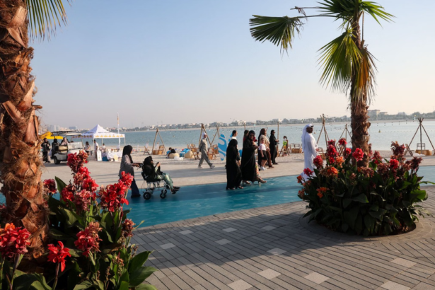 Dubai Opens Khor Al Mamzar Beach with Night Swimming, Kayaking and Sports Facilities