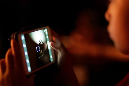 UAE to India Travellers Warned Over Airport Selfies and Reels 